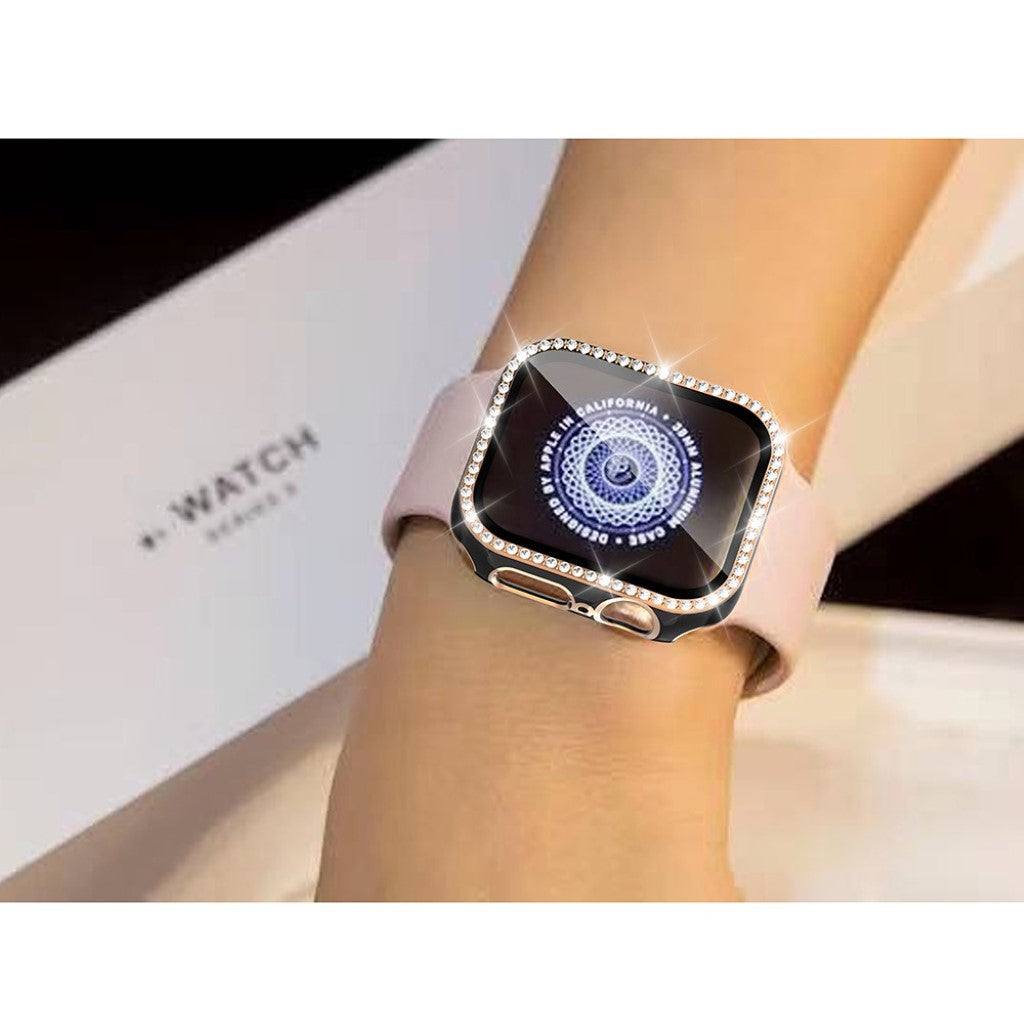 Super Fed Apple Watch 40mm Cover med Skærmbeskytter i Plastik, Rhinsten og Hærdet Glas - Sort#serie_1